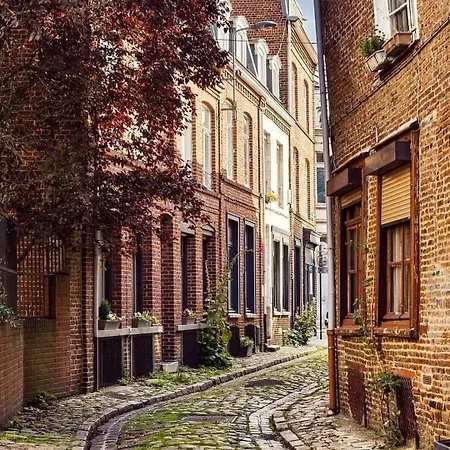 Au Printemps Apartman *